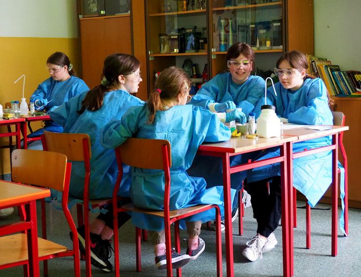 Objazdowy Festiwal Nauki - warsztaty w Szkole Podstawowej...